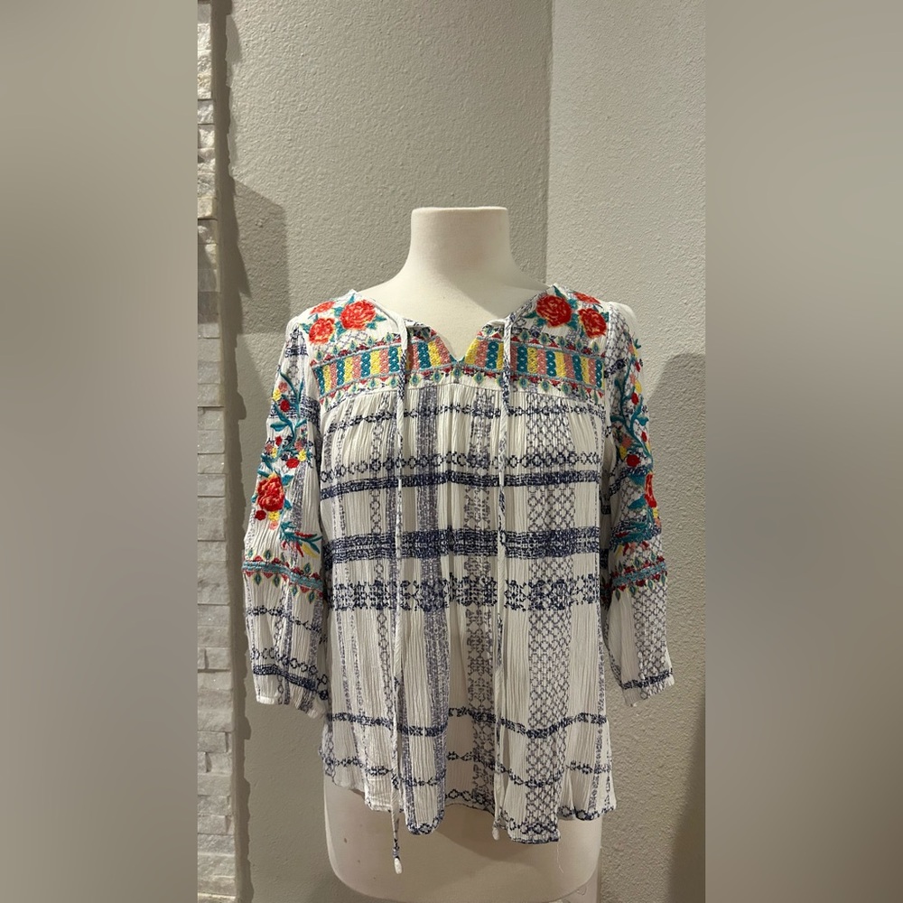 Savanna Jane Multicolor Floral Embroidered Blouse